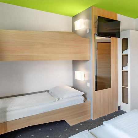 B&B Hotel Hamburg-Wandsbek Екстер'єр фото