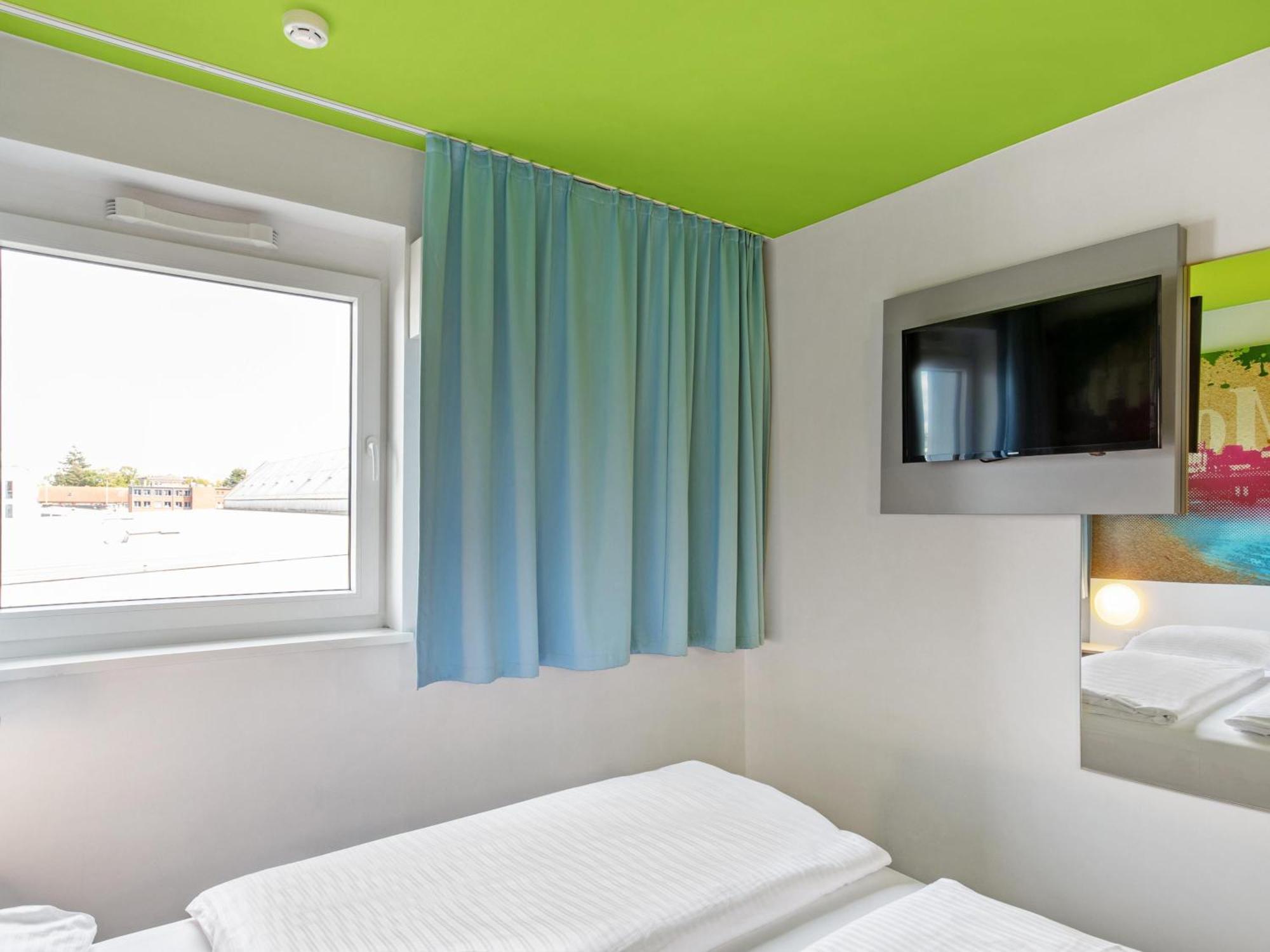 B&B Hotel Hamburg-Wandsbek Екстер'єр фото