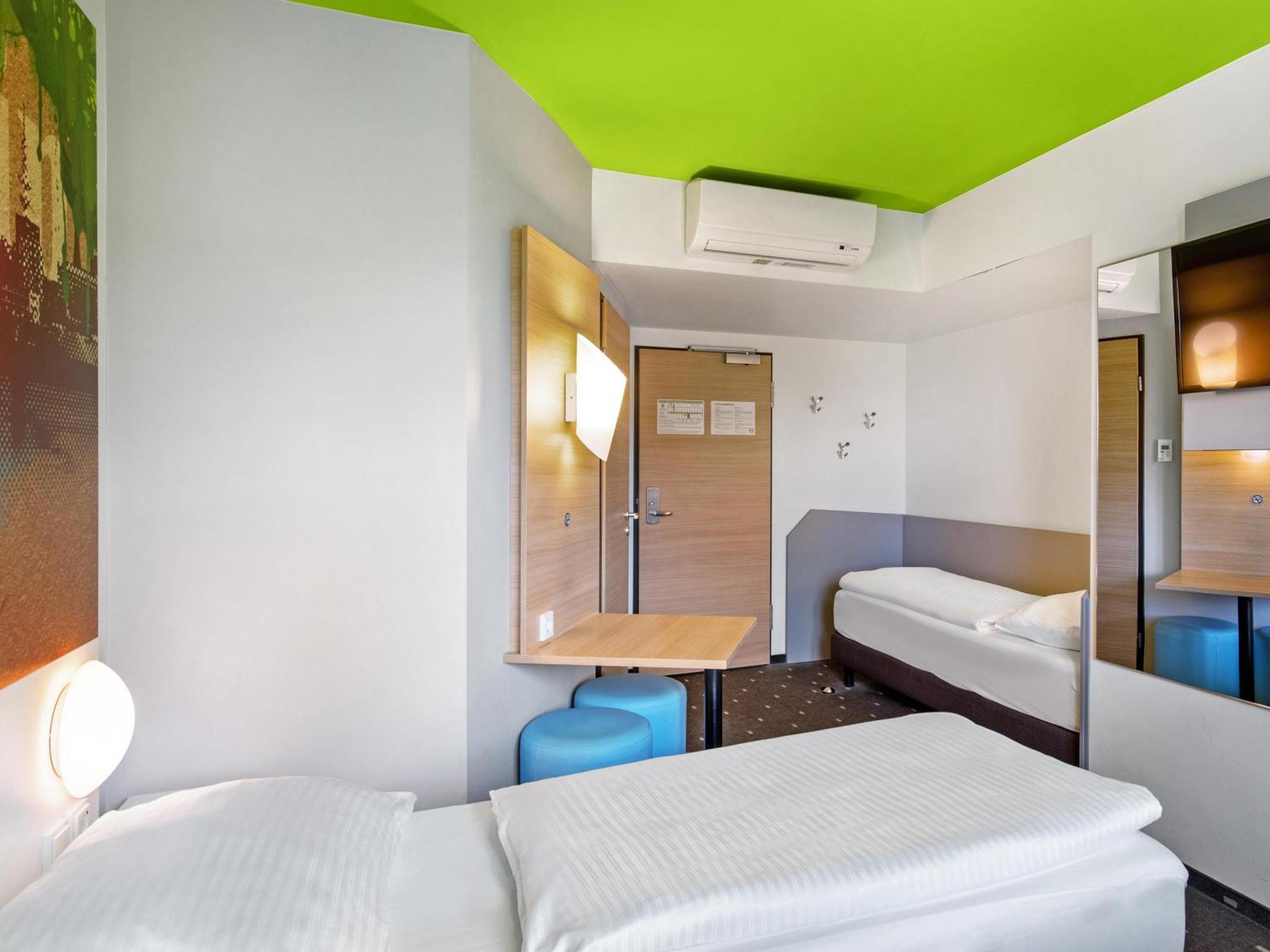 B&B Hotel Hamburg-Wandsbek Екстер'єр фото