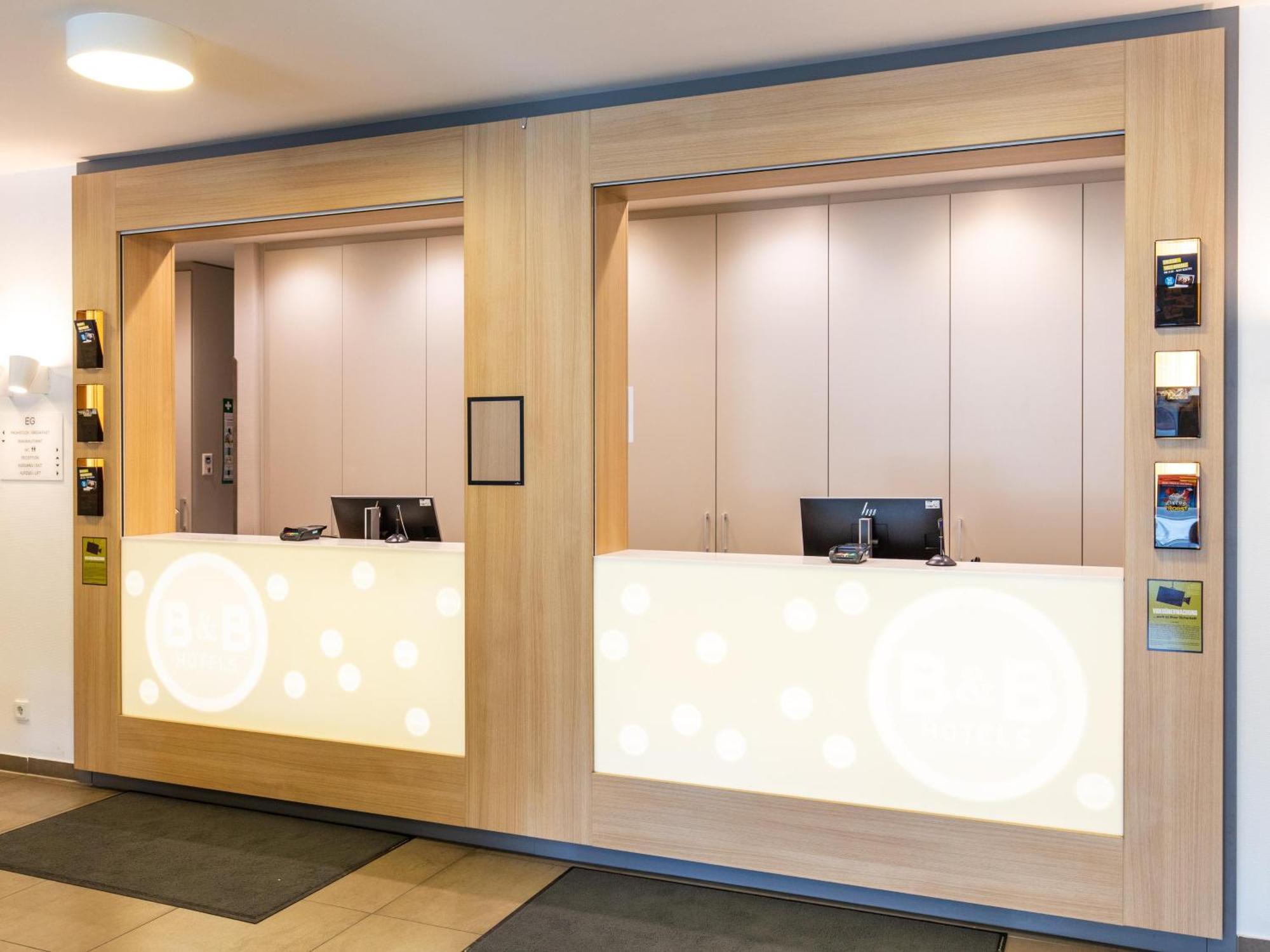 B&B Hotel Hamburg-Wandsbek Екстер'єр фото